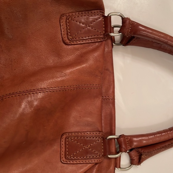 Beautiful premium leather satchel bag - Picture 9 of 11